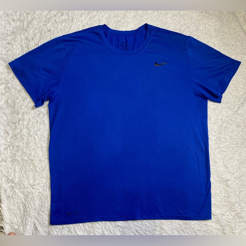 Nike Dri- Ft active wear mens shirt size XL